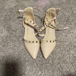 Rockstud flats